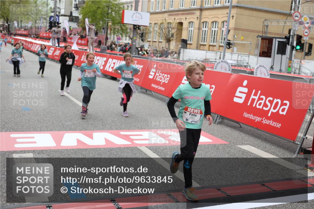25.04.2026 - Das Zehntel Strokosch-Dieckow http://msf.ph/oto/9633845 25.04.2026 11:08:44 Ziel 5397, 5400, 5964, 6115, 7463, 7477 meine-sportfotos.de