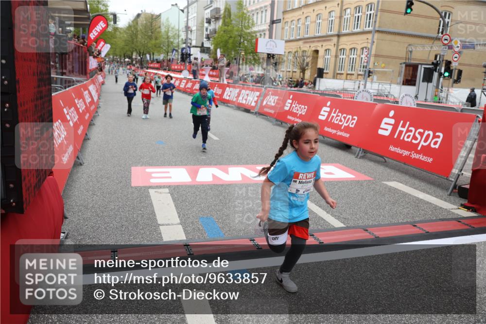 25.04.2026 - Das Zehntel Strokosch-Dieckow http://msf.ph/oto/9633857 25.04.2026 11:08:35 Ziel 5027, 6443, 6559, 6777, 6819 meine-sportfotos.de