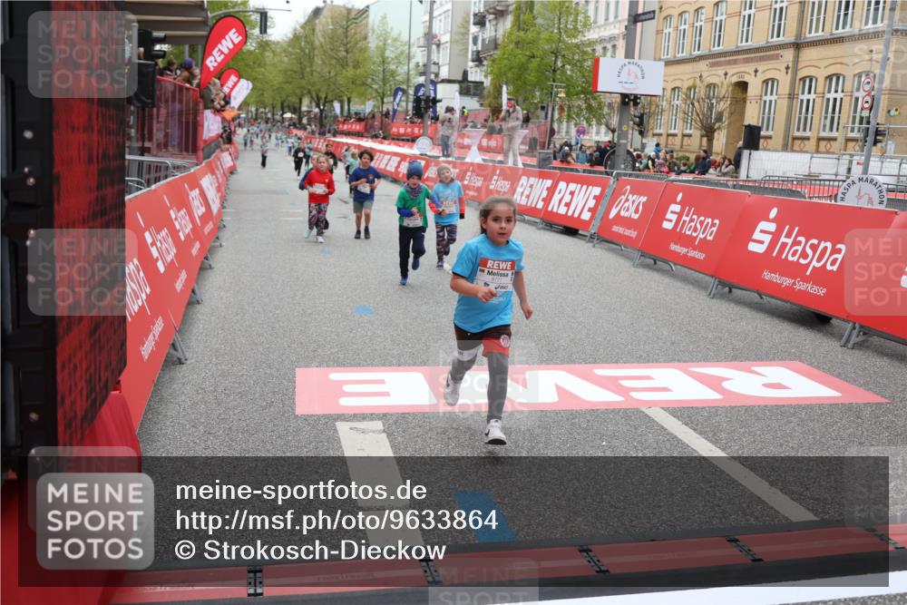 25.04.2026 - Das Zehntel Strokosch-Dieckow http://msf.ph/oto/9633864 25.04.2026 11:08:34 Ziel 5027, 5887, 6443, 6559, 6777, 7737, 7852 meine-sportfotos.de