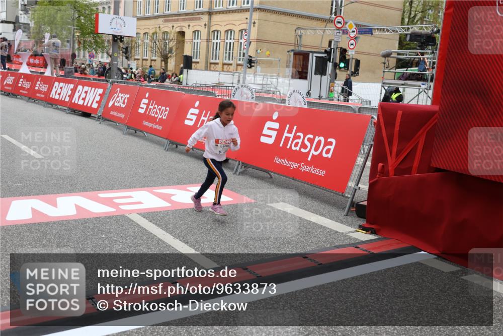 25.04.2026 - Das Zehntel Strokosch-Dieckow http://msf.ph/oto/9633873 25.04.2026 11:08:32 Ziel 5027, 5887, 6559, 6777, 7737, 7852, 7985 meine-sportfotos.de