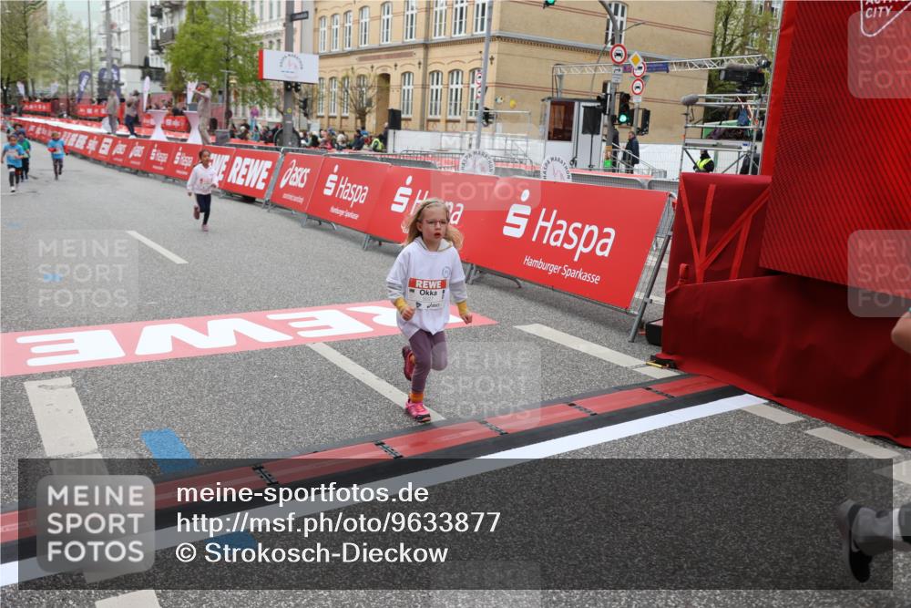 25.04.2026 - Das Zehntel Strokosch-Dieckow http://msf.ph/oto/9633877 25.04.2026 11:08:29 Ziel 5027, 5887, 7737, 7852, 7985 meine-sportfotos.de