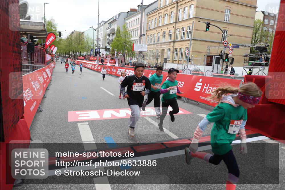 25.04.2026 - Das Zehntel Strokosch-Dieckow http://msf.ph/oto/9633886 25.04.2026 11:08:28 Ziel 5027, 5060, 5061, 5887, 6310, 7737, 7852, 7985 meine-sportfotos.de