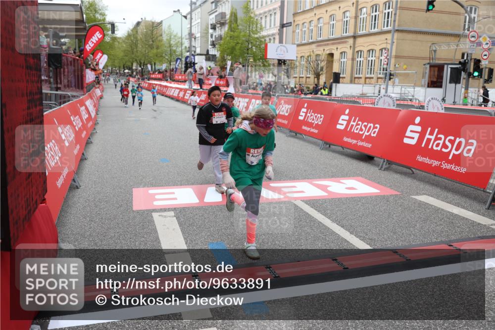 25.04.2026 - Das Zehntel Strokosch-Dieckow http://msf.ph/oto/9633891 25.04.2026 11:08:27 Ziel 5027, 5060, 5061, 5887, 6310, 7737, 7852, 7985 meine-sportfotos.de