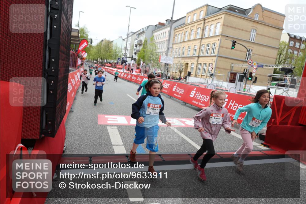 25.04.2026 - Das Zehntel Strokosch-Dieckow http://msf.ph/oto/9633911 25.04.2026 11:08:20 Ziel 5060, 5061, 5881, 5939, 6160, 6163, 6174, 6310, 7263, 7264, 7365, 7431, 7438, 7491, 7507, 7606, 7668, 7990 meine-sportfotos.de