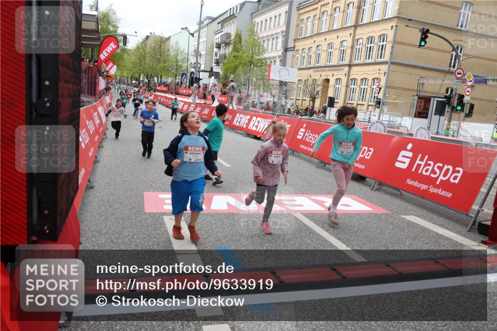 25.04.2026 - Das Zehntel Strokosch-Dieckow http://msf.ph/oto/9633919 25.04.2026 11:08:20 Ziel 5060, 5061, 5881, 5939, 6160, 6163, 6174, 6310, 7263, 7264, 7365, 7431, 7438, 7491, 7507, 7606, 7668, 7990 meine-sportfotos.de