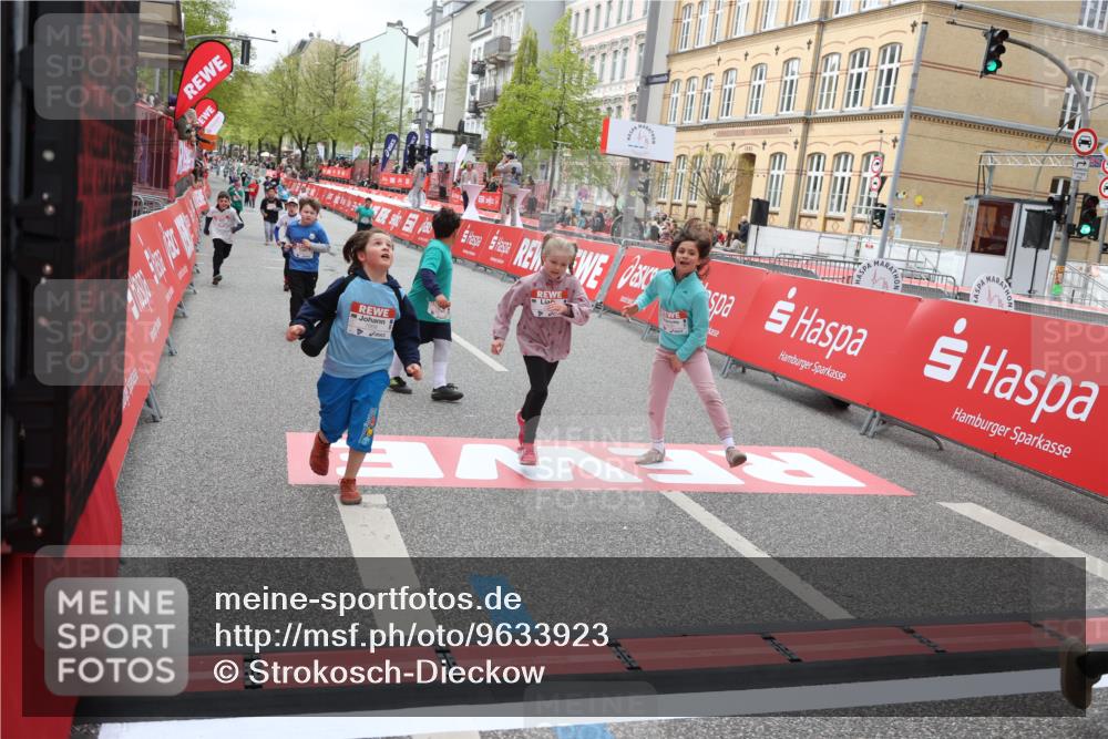 25.04.2026 - Das Zehntel Strokosch-Dieckow http://msf.ph/oto/9633923 25.04.2026 11:08:19 Ziel 5125, 5881, 5939, 6160, 6163, 6174, 7263, 7264, 7365, 7431, 7438, 7491, 7507, 7606, 7668, 7990 meine-sportfotos.de