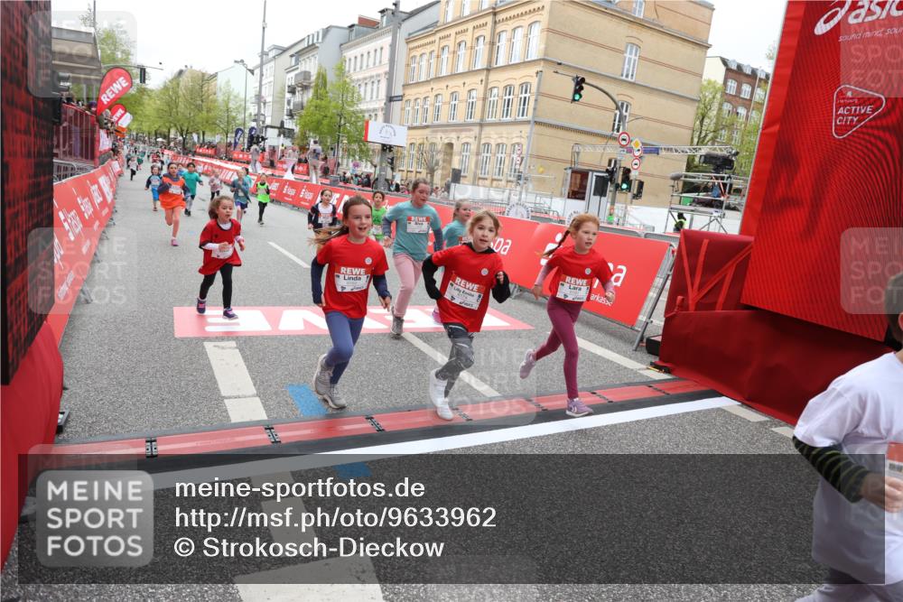 25.04.2026 - Das Zehntel Strokosch-Dieckow http://msf.ph/oto/9633962 25.04.2026 11:08:14 Ziel 5064, 5125, 5144, 6160, 6163, 6174, 6185, 7263, 7264, 7270, 7272, 7277, 7285, 7491, 7511, 7523, 7556, 7606, 7990 meine-sportfotos.de