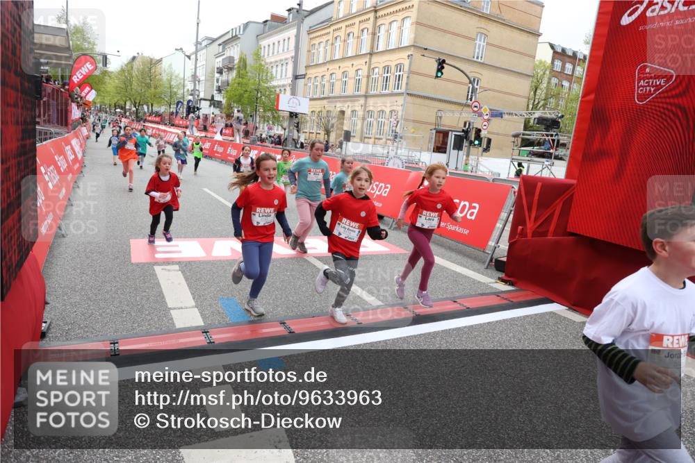 25.04.2026 - Das Zehntel Strokosch-Dieckow http://msf.ph/oto/9633963 25.04.2026 11:08:14 Ziel 5064, 5125, 5144, 6160, 6163, 6174, 6185, 7263, 7264, 7270, 7272, 7277, 7285, 7491, 7511, 7523, 7556, 7606, 7990 meine-sportfotos.de