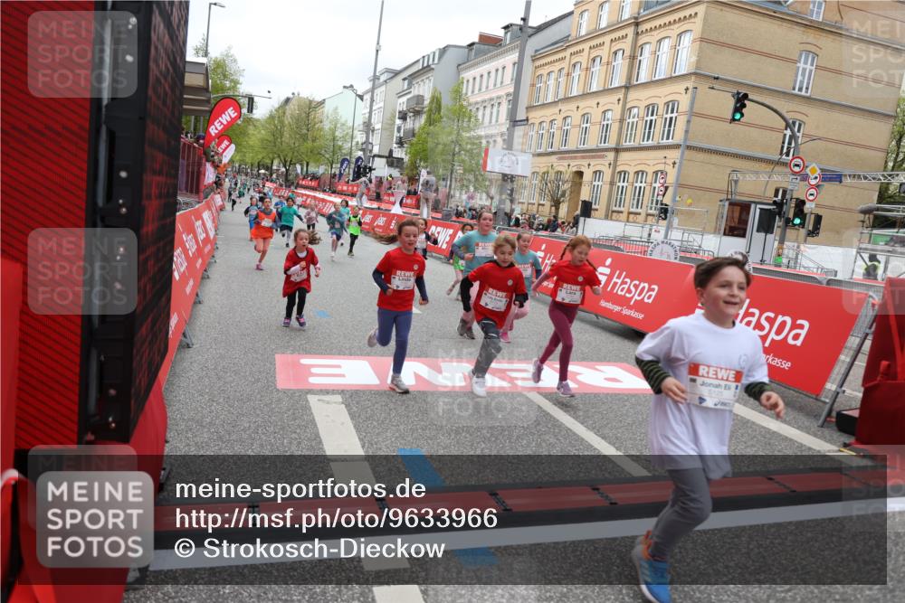 25.04.2026 - Das Zehntel Strokosch-Dieckow http://msf.ph/oto/9633966 25.04.2026 11:08:14 Ziel 5064, 5125, 5144, 6160, 6163, 6174, 6185, 7263, 7264, 7270, 7272, 7277, 7285, 7491, 7511, 7523, 7556, 7606, 7990 meine-sportfotos.de
