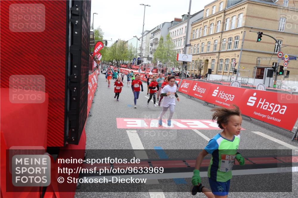 25.04.2026 - Das Zehntel Strokosch-Dieckow http://msf.ph/oto/9633969 25.04.2026 11:08:13 Ziel 5064, 5125, 5144, 5151, 6160, 6163, 6174, 6185, 7270, 7272, 7277, 7285, 7491, 7511, 7523, 7556, 7606, 7990 meine-sportfotos.de