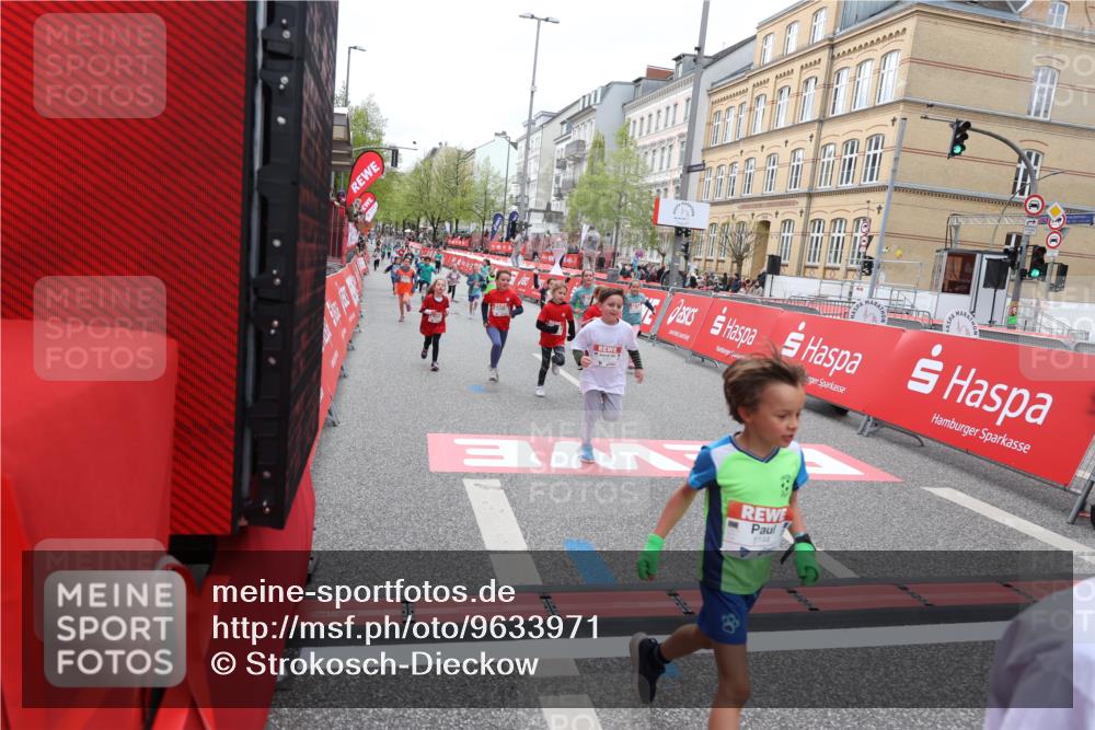 25.04.2026 - Das Zehntel Strokosch-Dieckow http://msf.ph/oto/9633971 25.04.2026 11:08:13 Ziel 5064, 5125, 5144, 5151, 6160, 6163, 6174, 6185, 7270, 7272, 7277, 7285, 7491, 7511, 7523, 7556, 7606, 7990 meine-sportfotos.de