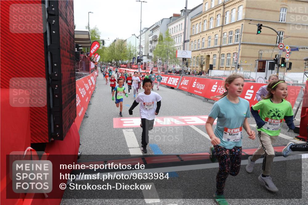 25.04.2026 - Das Zehntel Strokosch-Dieckow http://msf.ph/oto/9633984 25.04.2026 11:08:11 Ziel 5064, 5125, 5144, 5151, 6185, 7270, 7272, 7277, 7285, 7484, 7511, 7523, 7556 meine-sportfotos.de