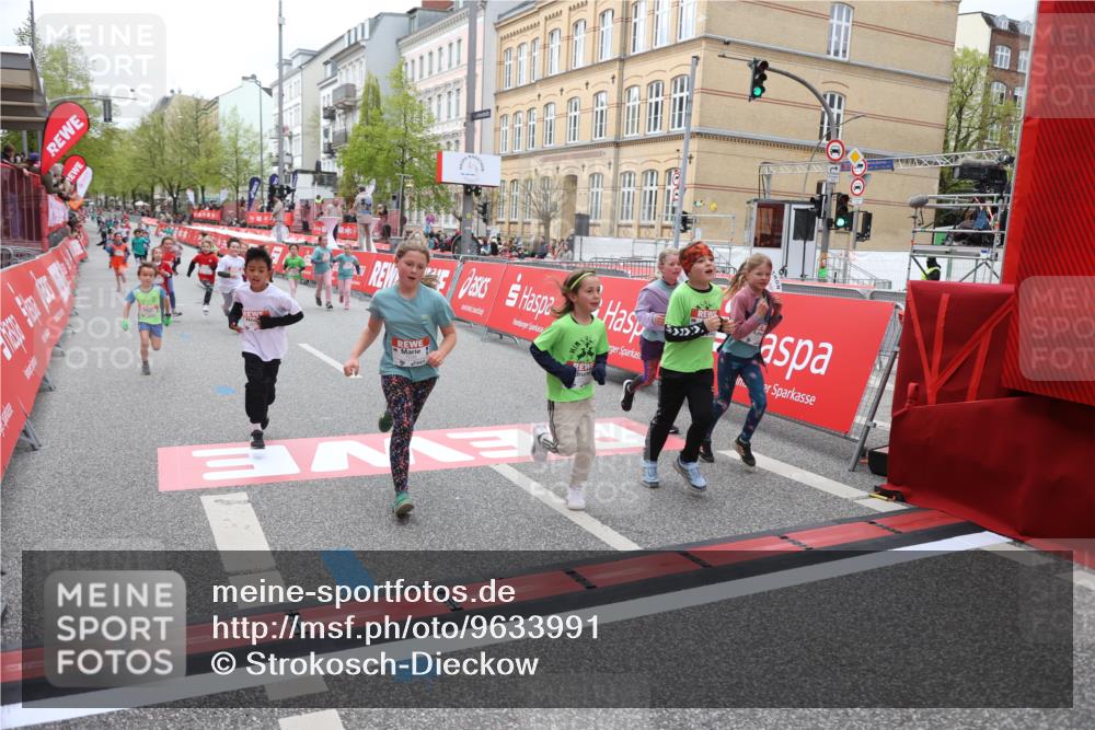 25.04.2026 - Das Zehntel Strokosch-Dieckow http://msf.ph/oto/9633991 25.04.2026 11:08:10 Ziel 5064, 5144, 5151, 6185, 7270, 7272, 7277, 7285, 7484, 7511, 7523, 7556 meine-sportfotos.de