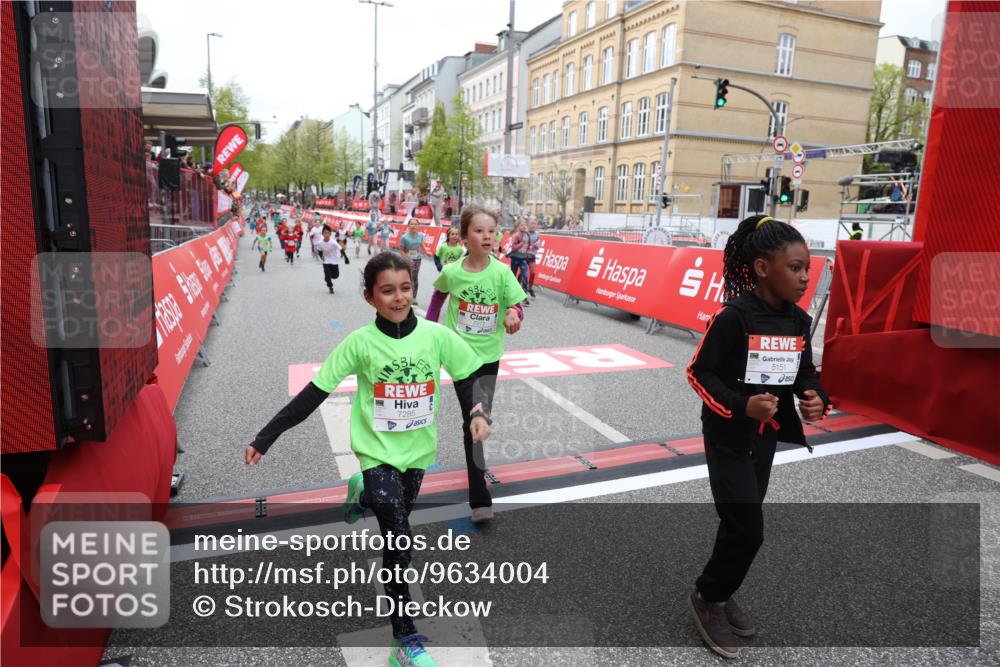 25.04.2026 - Das Zehntel Strokosch-Dieckow http://msf.ph/oto/9634004 25.04.2026 11:08:09 Ziel 5064, 5151, 6185, 6277, 7270, 7272, 7277, 7285, 7457, 7484, 7511, 7523, 7556, 7764 meine-sportfotos.de