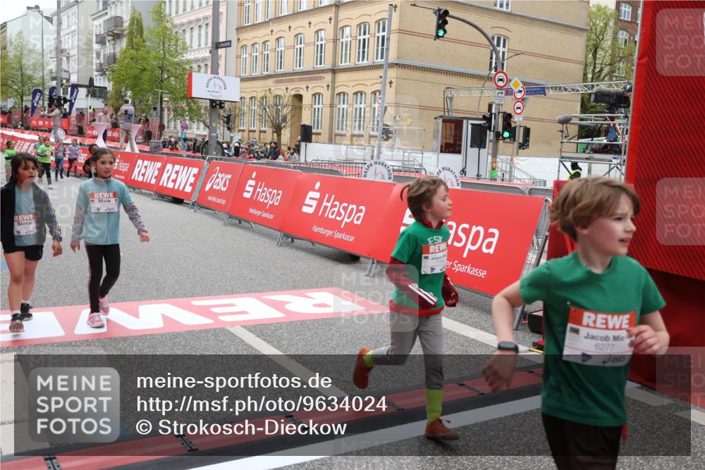 25.04.2026 - Das Zehntel Strokosch-Dieckow http://msf.ph/oto/9634024 25.04.2026 11:08:04 Ziel 5606, 6277, 6658, 7457, 7484, 7519, 7648, 7650, 7764 meine-sportfotos.de