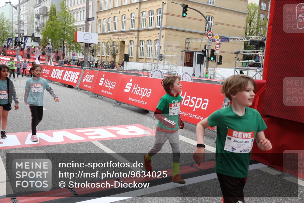 25.04.2026 - Das Zehntel Strokosch-Dieckow http://msf.ph/oto/9634025 25.04.2026 11:08:04 Ziel 5606, 6277, 6658, 7457, 7484, 7519, 7648, 7650, 7764 meine-sportfotos.de