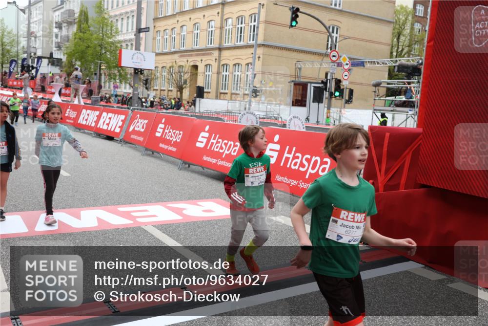 25.04.2026 - Das Zehntel Strokosch-Dieckow http://msf.ph/oto/9634027 25.04.2026 11:08:04 Ziel 5606, 6277, 6658, 7457, 7484, 7519, 7648, 7650, 7764 meine-sportfotos.de