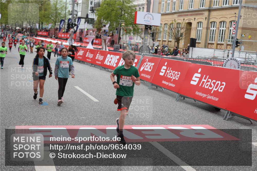 25.04.2026 - Das Zehntel Strokosch-Dieckow http://msf.ph/oto/9634039 25.04.2026 11:08:02 Ziel 5598, 5606, 5651, 6277, 6658, 7457, 7519, 7648, 7650, 7764 meine-sportfotos.de