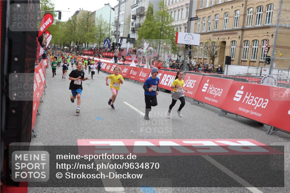 25.04.2026 - Das Zehntel Strokosch-Dieckow http://msf.ph/oto/9634870 25.04.2026 12:54:47 Ziel 10481, 10637, 10648, 11205, 11349, 11966, 11984, 11994, 11999, 12283, 12289 meine-sportfotos.de