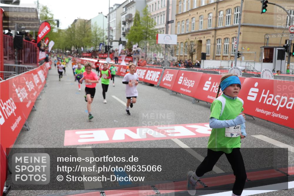 25.04.2026 - Das Zehntel Strokosch-Dieckow http://msf.ph/oto/9635066 25.04.2026 12:54:31 Ziel 10082, 10388, 10454, 10460, 10487, 10694, 10800, 10849, 11026, 11336, 11453, 11459, 11968, 12120, 12176, 12269, 12793 meine-sportfotos.de
