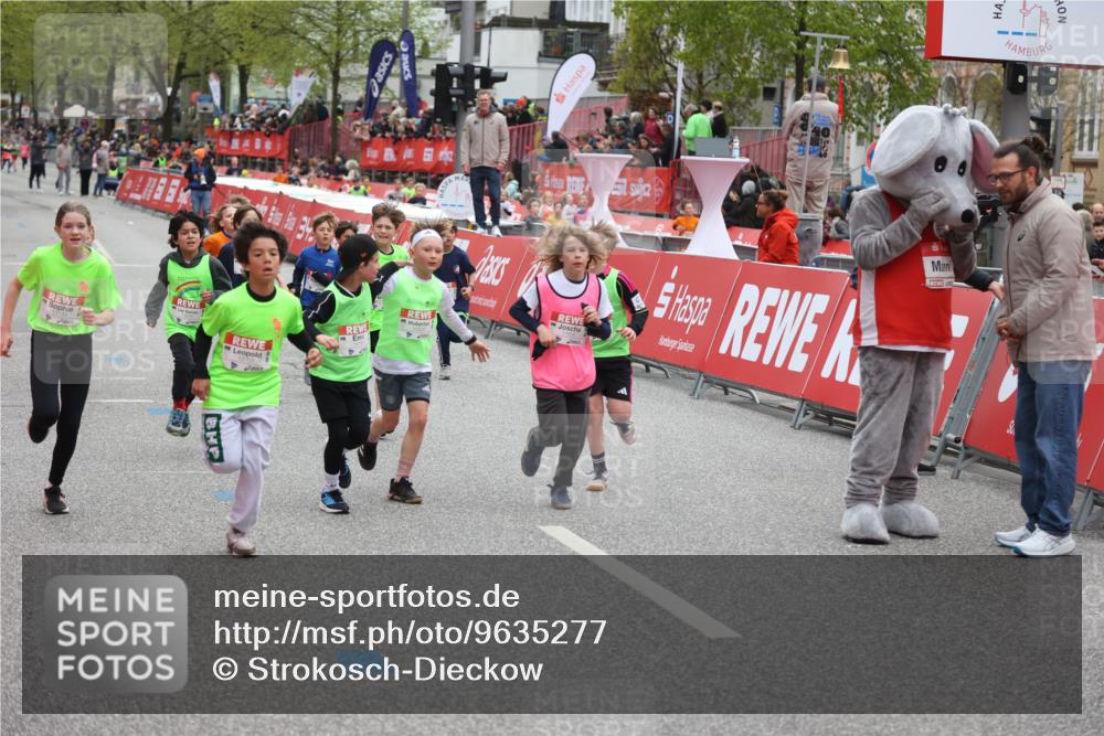 25.04.2026 - Das Zehntel Strokosch-Dieckow http://msf.ph/oto/9635277 25.04.2026 12:52:23 Ziel 10088, 11097, 11101, 11475, 11616, 11989, 12281, 12734, 12770, 12800, 12969 meine-sportfotos.de