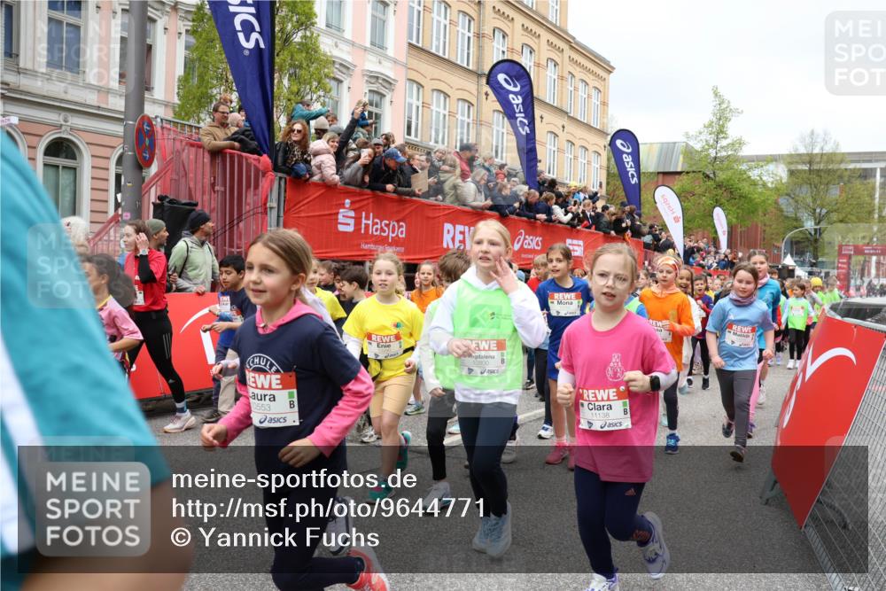 25.04.2026 - Das Zehntel Yannick Fuchs http://msf.ph/oto/9644771 25.04.2026 12:32:00 Allgemein zum Event 0553, 222, 10800, 92, 9, 11138, 00, 01, 11 meine-sportfotos.de