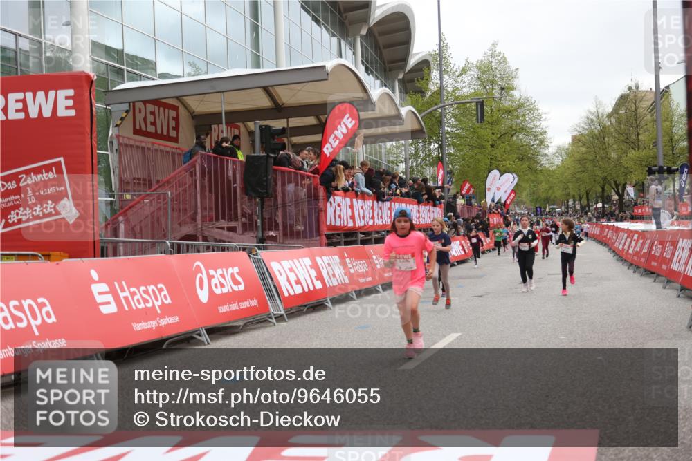25.04.2026 - Das Zehntel Strokosch-Dieckow http://msf.ph/oto/9646055 25.04.2026 13:06:45 Ziel 10070, 10071, 10072, 11360, 11939, 12493, 12516, 12631, 12640 meine-sportfotos.de