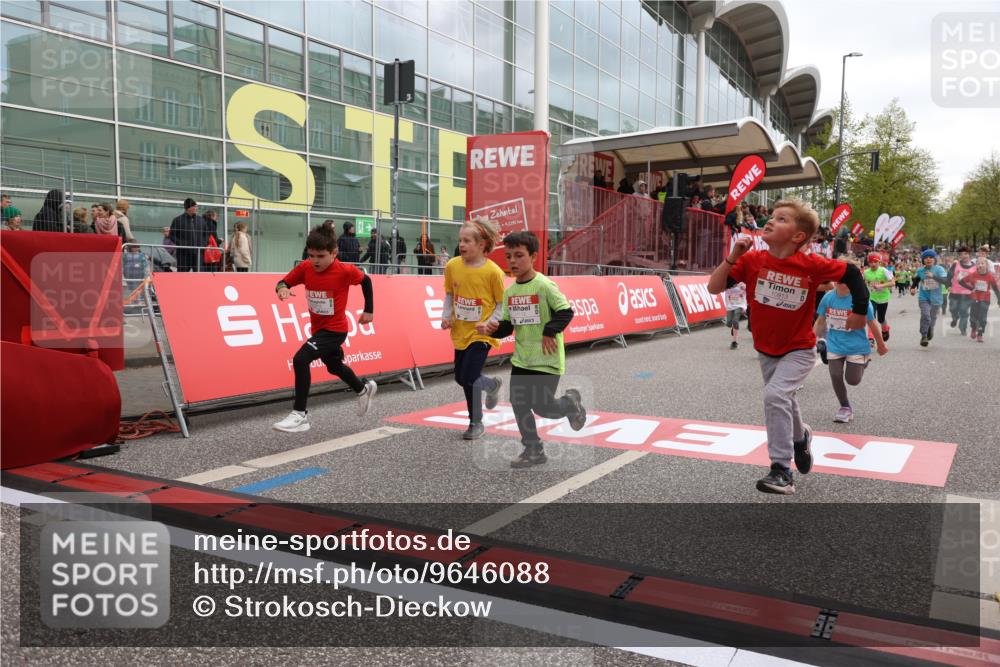 25.04.2026 - Das Zehntel Strokosch-Dieckow http://msf.ph/oto/9646088 25.04.2026 13:03:08 Ziel 10063, 10075, 10182, 10204, 10664, 10692, 10699, 10913, 10918, 11112, 11385, 11391, 11413, 11529, 11595, 11797, 11866, 12063, 12069, 12074, 12085, 12358, 12508, 12910, 12914 meine-sportfotos.de
