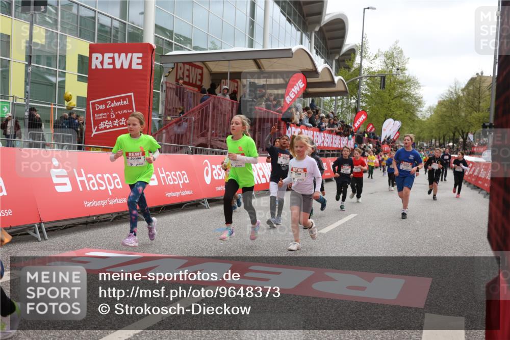 25.04.2026 - Das Zehntel Strokosch-Dieckow http://msf.ph/oto/9648373 25.04.2026 13:01:29 Ziel 10080, 10081, 10086, 10338, 10342, 10415, 10470, 10486, 10491, 10492, 10507, 10554, 10599, 10606, 10611, 11055, 11398, 11515, 11885, 12247, 12767, 12769, 12986, 13035 meine-sportfotos.de