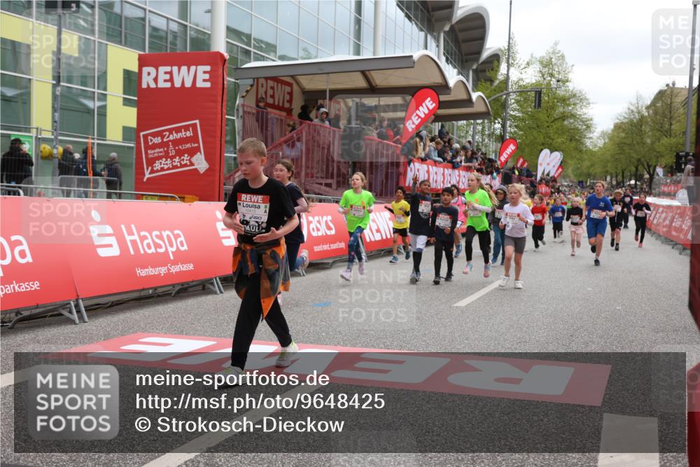 25.04.2026 - Das Zehntel Strokosch-Dieckow http://msf.ph/oto/9648425 25.04.2026 13:01:27 Ziel 10080, 10081, 10086, 10338, 10342, 10415, 10470, 10486, 10491, 10492, 10554, 10606, 10611, 11055, 11144, 11398, 11580, 11610, 11885, 12767, 12769, 13035 meine-sportfotos.de