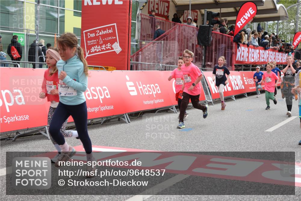25.04.2026 - Das Zehntel Strokosch-Dieckow http://msf.ph/oto/9648537 25.04.2026 13:01:23 Ziel 10080, 10085, 10123, 10214, 10338, 10342, 10470, 10478, 11144, 11182, 11398, 11428, 11580, 11610, 13035 meine-sportfotos.de