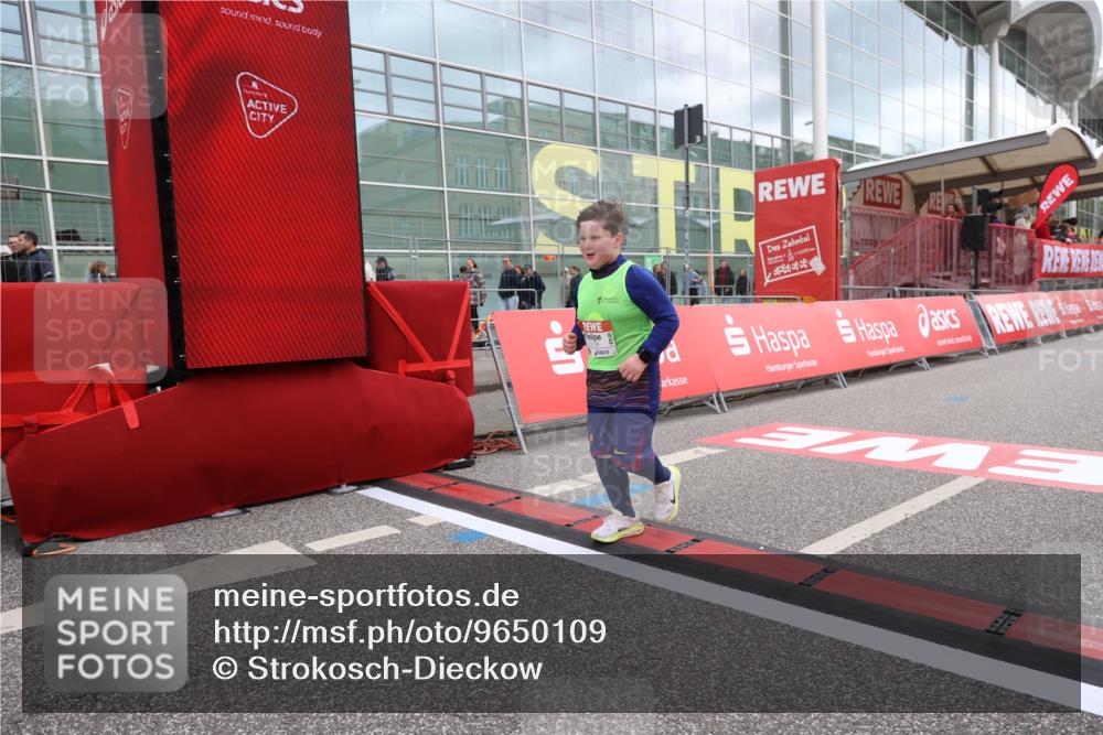 25.04.2026 - Das Zehntel Strokosch-Dieckow http://msf.ph/oto/9650109 25.04.2026 13:15:06 Ziel 10748 meine-sportfotos.de