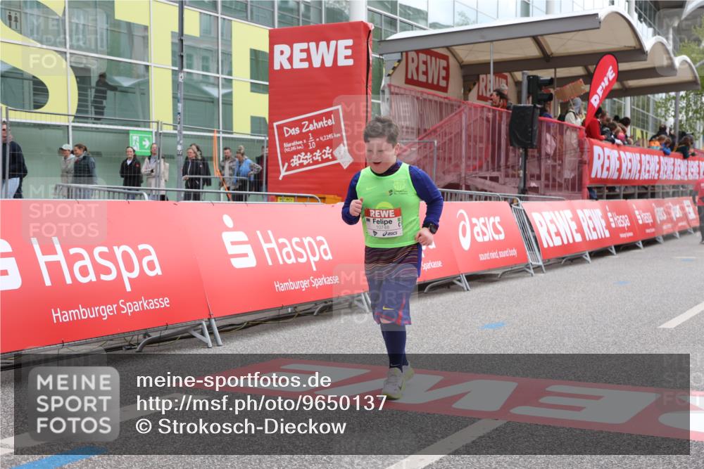 25.04.2026 - Das Zehntel Strokosch-Dieckow http://msf.ph/oto/9650137 25.04.2026 13:15:05 Ziel 10748 meine-sportfotos.de
