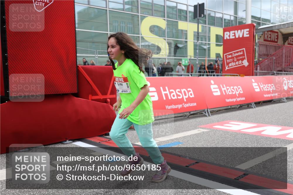 25.04.2026 - Das Zehntel Strokosch-Dieckow http://msf.ph/oto/9650185 25.04.2026 13:14:39 Ziel 12557, 12993 meine-sportfotos.de