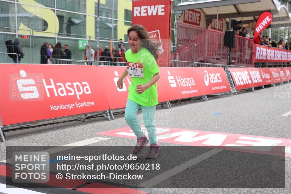 25.04.2026 - Das Zehntel Strokosch-Dieckow http://msf.ph/oto/9650218 25.04.2026 13:14:39 Ziel 12557, 12993 meine-sportfotos.de