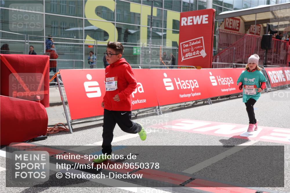 25.04.2026 - Das Zehntel Strokosch-Dieckow http://msf.ph/oto/9650378 25.04.2026 13:14:30 Ziel 12808, 12814, 12994 meine-sportfotos.de
