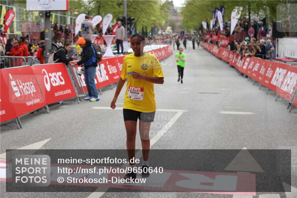 25.04.2026 - Das Zehntel Strokosch-Dieckow http://msf.ph/oto/9650640 25.04.2026 14:53:52 Ziel 15037, 15065, 15129, 15200, 15318, 15425, 15496, 15499, 15637, 15843, 15846, 15972, 16047, 16332, 16354, 16356, 16365, 16370, 16916, 17016, 17192, 17449, 17632, 17952, 17953, 18016 meine-sportfotos.de