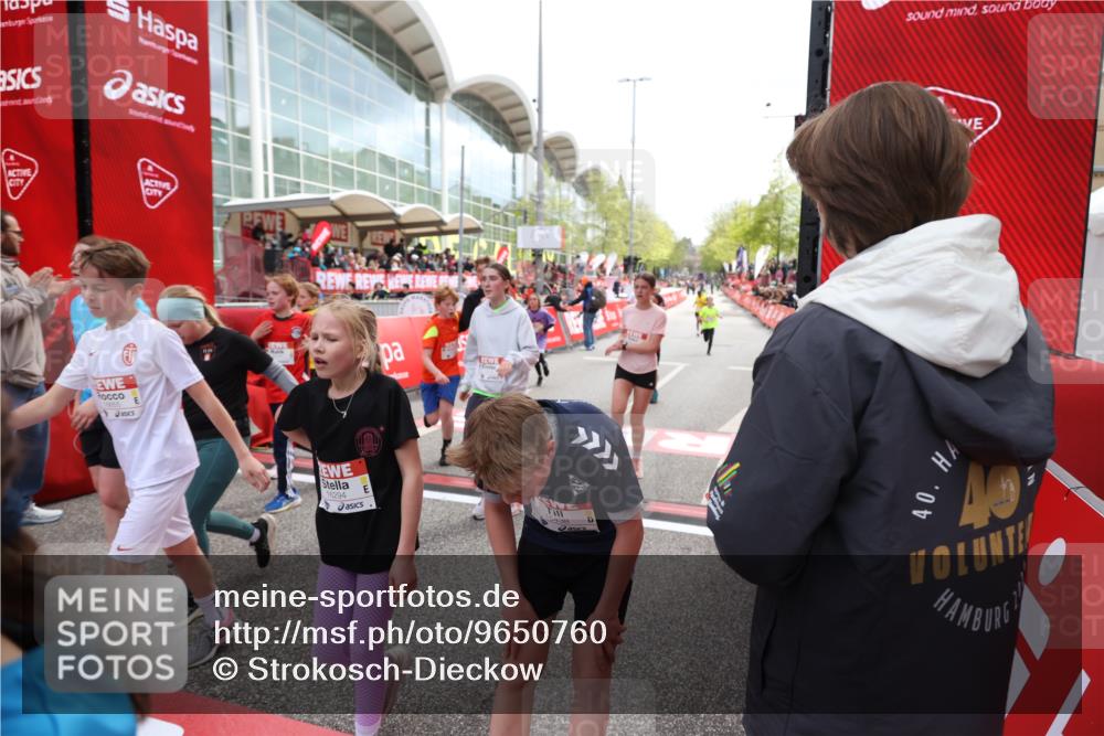 25.04.2026 - Das Zehntel Strokosch-Dieckow http://msf.ph/oto/9650760 25.04.2026 14:53:47 Ziel 15037, 15200, 15233, 15318, 15425, 15438, 15445, 15496, 15499, 15533, 15598, 15610, 15812, 15835, 15846, 16294, 16320, 16365, 16655, 16791, 16834, 16858, 16890, 16916 meine-sportfotos.de