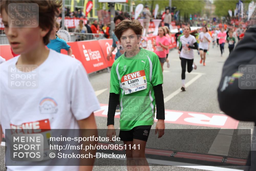 25.04.2026 - Das Zehntel Strokosch-Dieckow http://msf.ph/oto/9651141 25.04.2026 14:53:17 Ziel 15136, 15173, 15340, 15442, 15894, 16051, 16113, 16529, 16553, 16556, 16592, 16681, 16684, 16687, 16701, 16855, 16973, 16979, 16987, 17153, 17157, 17375, 17437, 17754, 17808, 17917, 18117, 18235, 18297, 18351 meine-sportfotos.de