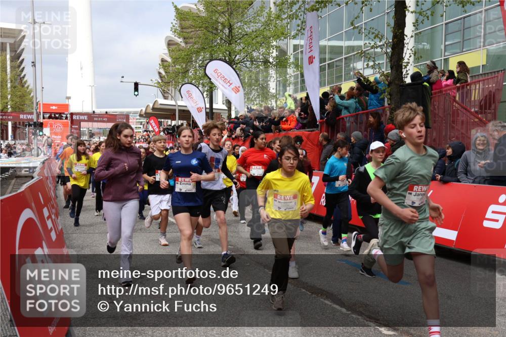 25.04.2026 - Das Zehntel Yannick Fuchs http://msf.ph/oto/9651249 25.04.2026 14:31:43 Laufen 0, 01, 45, 00, 01, 45, 2492, 9 meine-sportfotos.de