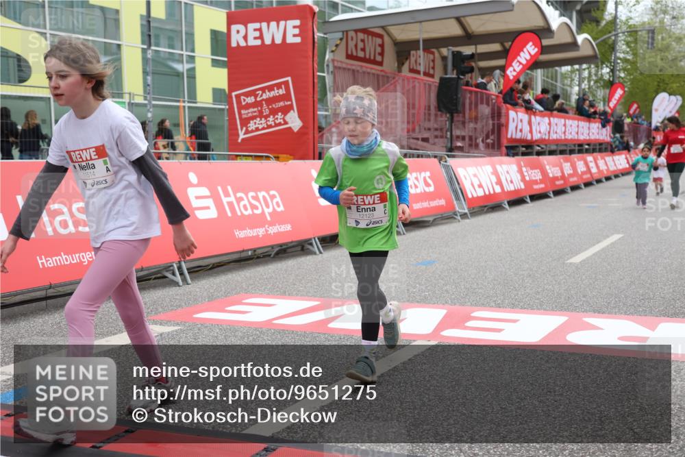 25.04.2026 - Das Zehntel Strokosch-Dieckow http://msf.ph/oto/9651275 25.04.2026 13:11:17 Ziel 11043, 12123 meine-sportfotos.de