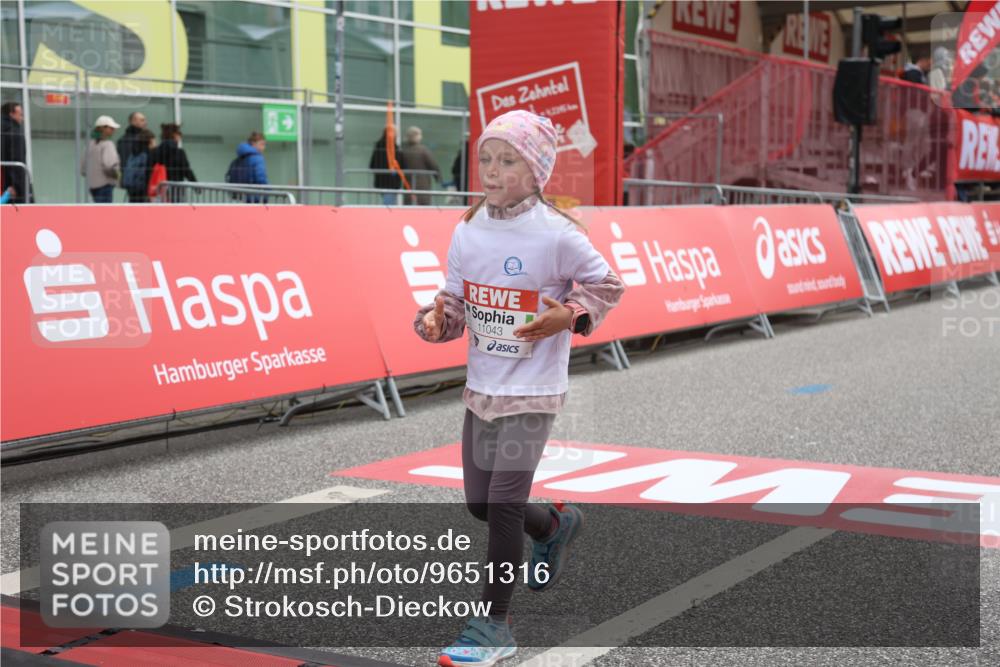 25.04.2026 - Das Zehntel Strokosch-Dieckow http://msf.ph/oto/9651316 25.04.2026 13:11:11 Ziel 11043, 11238, 12544 meine-sportfotos.de
