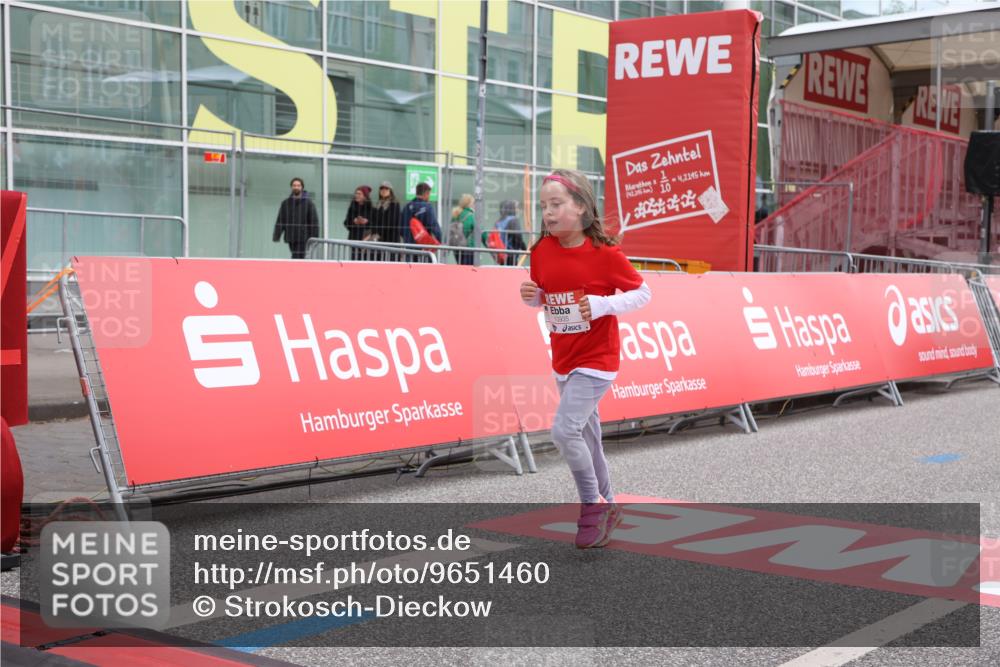 25.04.2026 - Das Zehntel Strokosch-Dieckow http://msf.ph/oto/9651460 25.04.2026 13:10:45 Ziel 10923, 10935, 10936, 11686, 11687, 12610 meine-sportfotos.de