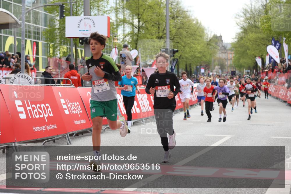 25.04.2026 - Das Zehntel Strokosch-Dieckow http://msf.ph/oto/9653516 25.04.2026 14:52:16 Ziel 15005, 15333, 15548, 15789, 15863, 15881, 15896, 15960, 17573, 17659, 17871, 17875, 18169, 18172 meine-sportfotos.de