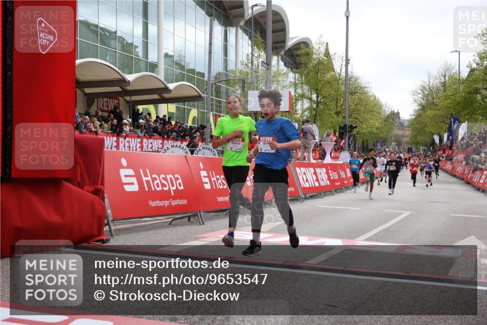 25.04.2026 - Das Zehntel Strokosch-Dieckow http://msf.ph/oto/9653547 25.04.2026 14:52:13 Ziel 15548, 15776, 15789, 15863, 15881, 15896, 15960, 16130, 16226, 16346, 16446, 16824, 16932, 17258, 17659, 18169, 18172 meine-sportfotos.de