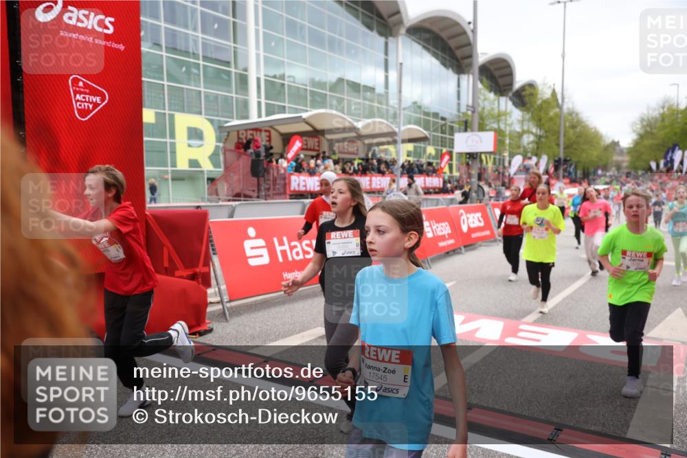 25.04.2026 - Das Zehntel Strokosch-Dieckow http://msf.ph/oto/9655155 25.04.2026 14:59:57 Ziel 15116, 15312, 15537, 16171, 16172, 16177, 16262, 16263, 16350, 16385, 16903, 16905, 16930, 17129, 17411, 17432, 17433, 17465, 17472, 17545, 17675, 17701, 17999, 18043, 18059 meine-sportfotos.de