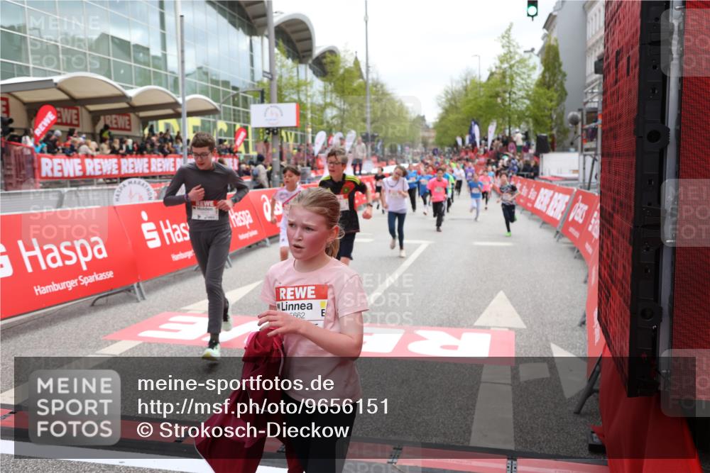 25.04.2026 - Das Zehntel Strokosch-Dieckow http://msf.ph/oto/9656151 25.04.2026 14:59:36 Ziel 15042, 15217, 15320, 15323, 15356, 15662, 16780, 17564, 17684, 17845, 18171 meine-sportfotos.de