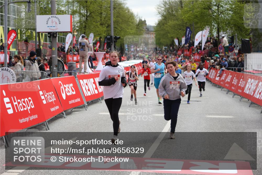 25.04.2026 - Das Zehntel Strokosch-Dieckow http://msf.ph/oto/9656329 25.04.2026 14:59:06 Ziel 15172, 15192, 15205, 15262, 15474, 15883, 15893, 16299, 16534, 16639, 16800, 16888, 17314, 17523, 17546, 17617, 17764, 17765, 18119 meine-sportfotos.de