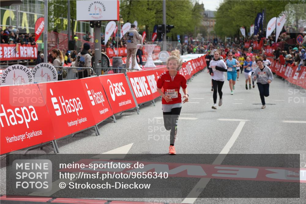 25.04.2026 - Das Zehntel Strokosch-Dieckow http://msf.ph/oto/9656340 25.04.2026 14:59:04 Ziel 15172, 15192, 15205, 15883, 15893, 16299, 16534, 16639, 16800, 16888, 17314, 17523, 17539, 17546, 17617, 18119 meine-sportfotos.de