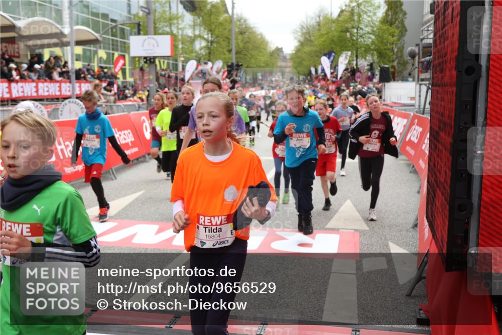 25.04.2026 - Das Zehntel Strokosch-Dieckow http://msf.ph/oto/9656529 25.04.2026 14:57:08 Ziel 15030, 15086, 15105, 15201, 15387, 15450, 15549, 15726, 15804, 15869, 15877, 15879, 16081, 16144, 16152, 16313, 16381, 16463, 16487, 16643, 16740, 16908, 16920, 17072, 17112, 17167, 17181, 17455, 17459, 17664, 17686, 17791, 17795, 17969, 17976 meine-sportfotos.de